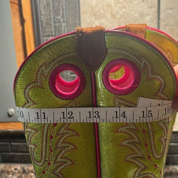 ARIAT WOMEN'S FUTURITY BOON WESTERN BOOTS - SQUARE TOE - Picture 10 of 16